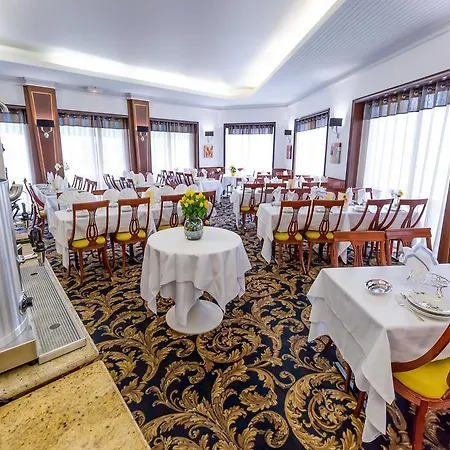 Hotel Irlande Lurdy