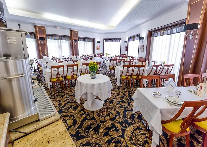 Отель Irlande Лурд